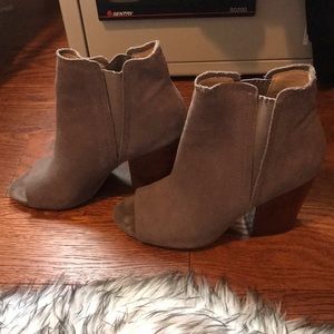 Splendid open-toe suede booties in size 9